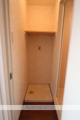 ロックベイシスIIの内装写真