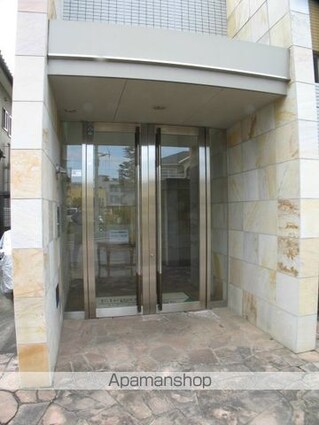 エレガン・レーヴ[2DK/47.39m2]のエントランス