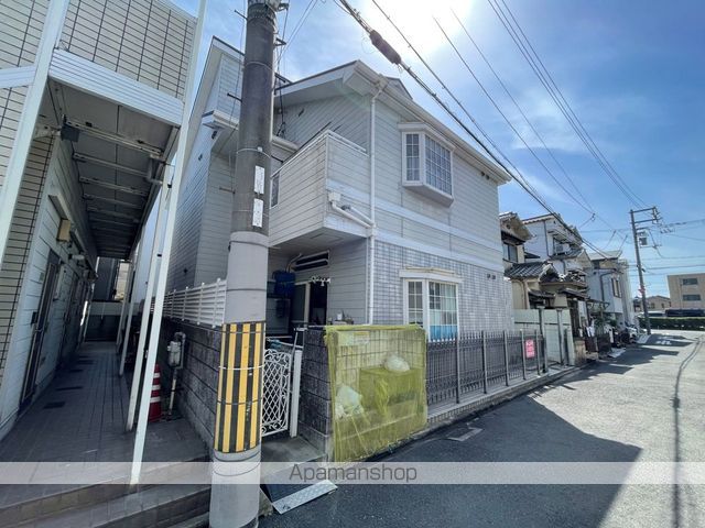 レクサスの外観写真