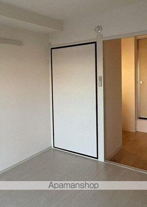 シャトレルセイント[1K/19.44m2]の収納