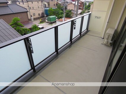 千葉県松戸市小金[2LDK/62.72m2]のバルコニー