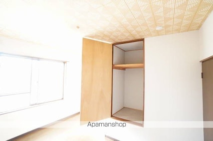 テラス白岡　２号棟[2LDK/54.92m2]の収納