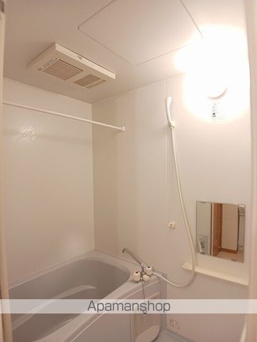 マルグリットIIの内装写真