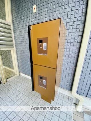 グランマスト空港通り[3LDK/81.21m2]の共用部1