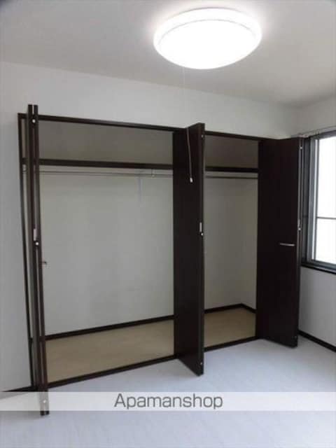 和歌山県和歌山市市小路[2LDK/51m2]の収納