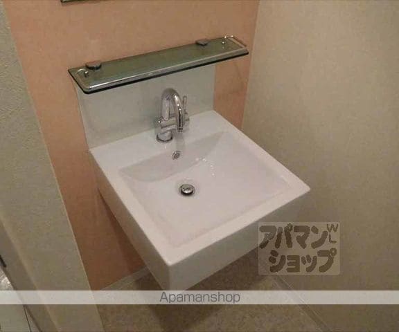 プリオーレ衣笠の内装写真