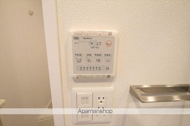 プロヴィスタ新大阪イーストゲートの内装写真