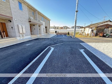 ティグレ[1LDK/38.01m2]の駐車場