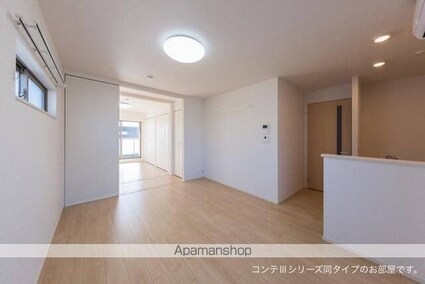 フロイエⅠ[1LDK/41.97m2]のリビング・居間