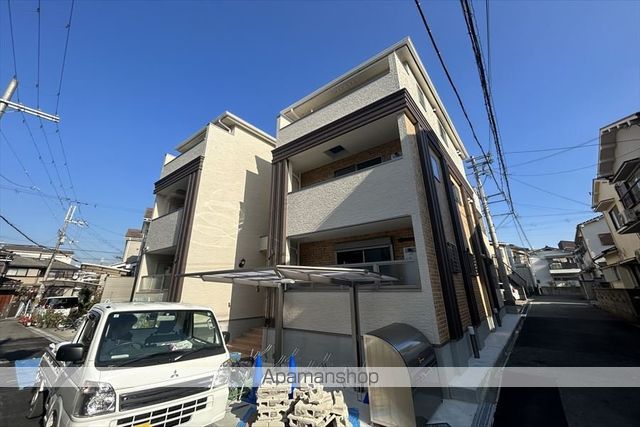 ラウレア吹田山手の外観写真