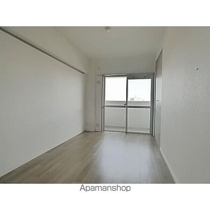 ウェルフォート幸川[3LDK/80.61m2]のリビング・居間2