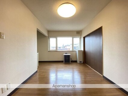 アーバンパレス雅[1DK/32.72m2]の内装3