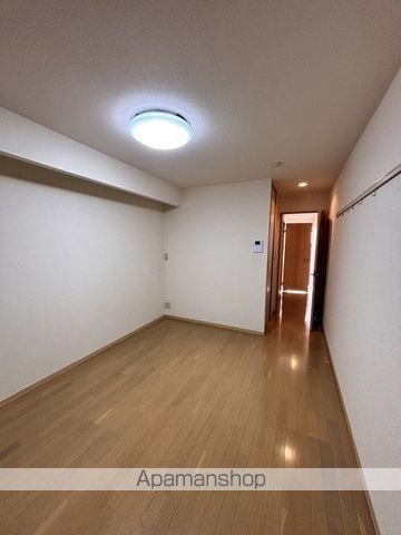 コンフォール八番の内装写真
