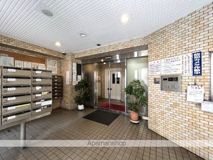 ライオンズマンション中野東[1R/19.25m2]のエントランス1