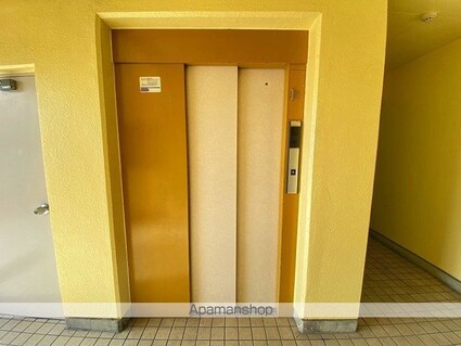 至民ハイツ[2LDK/66.31m2]の共用部1