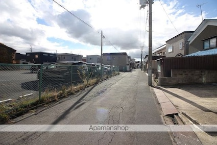 シャガール千富[1LDK/42m2]の周辺2