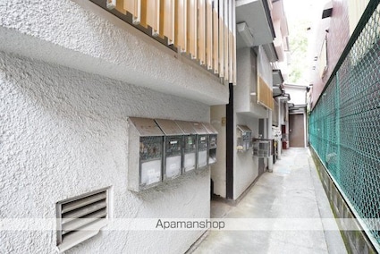 ときわ荘[1DK/25.9m2]のエントランス1