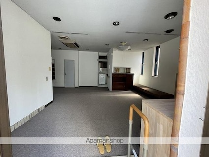 楠上ハウス[2K/38.3m2]の内装1