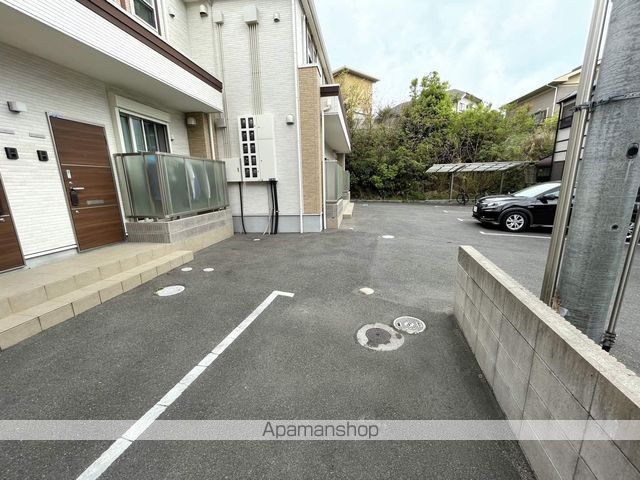 セラフィーメゾン東香里園の内装写真
