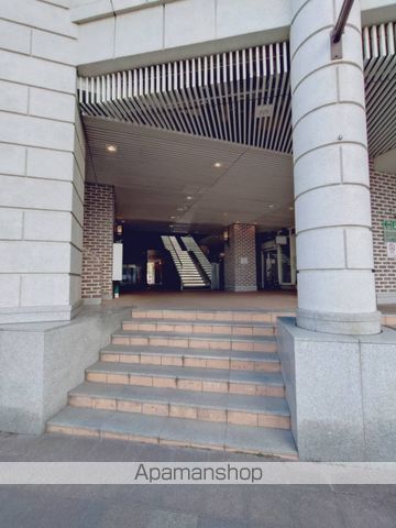 エイペックスタワー浦和の玄関写真