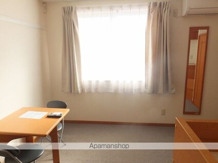 レオパレスグリーンプレイス[1K/26.08m2]のリビング・居間