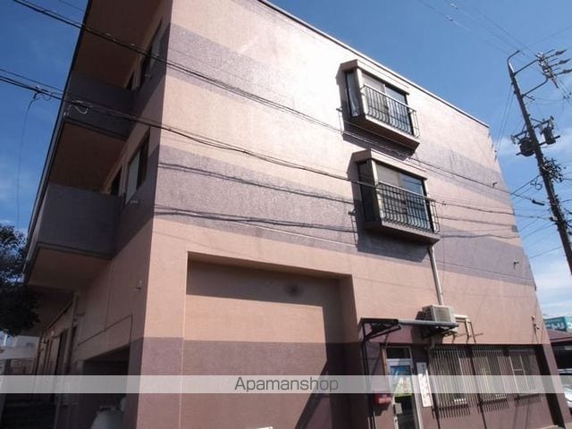 芳川コーポ南棟の外観写真