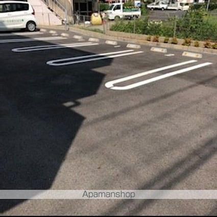 サピーハーモニー別保[1LDK/44.13m2]の駐車場