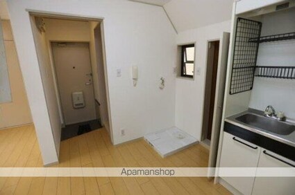 東京都新宿区荒木町[1R/34m2]の玄関