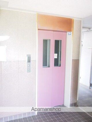 クレストンコート[1K/20.16m2]の共用部1