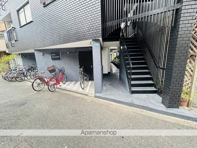 SENSEMIYAKOJIMAの玄関写真