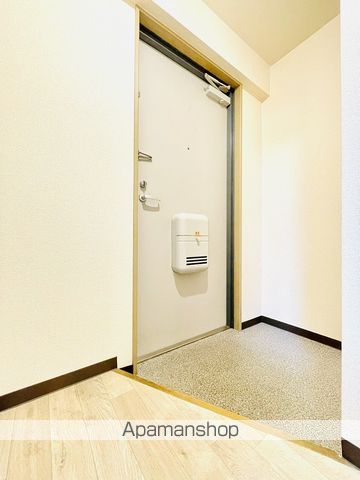 エタージュ中宮の内装写真