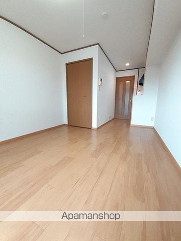 メゾニティー・室町の内装写真
