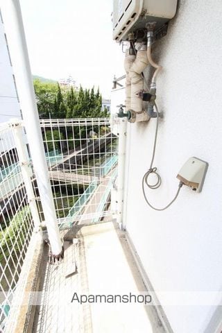 コート紫雲の内装写真