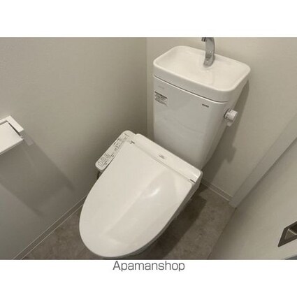 ＭＱｕａｒｔｏ堀切菖蒲園[1K/25.32m2]のトイレ