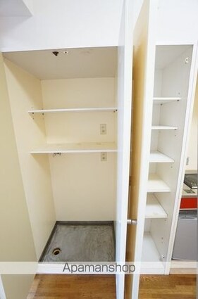 ラメゾンコマ[1R/22.36m2]の内装2