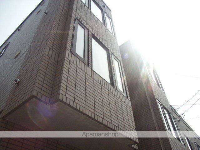 フォレスト栄弐番館の外観写真