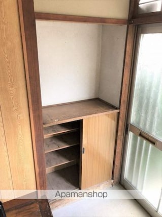大盛アパート[3K/39.66m2]の玄関