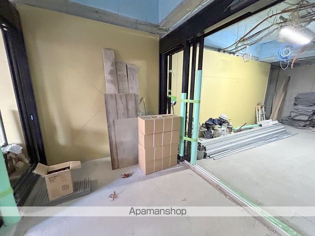 アプリーレ松屋町の玄関写真