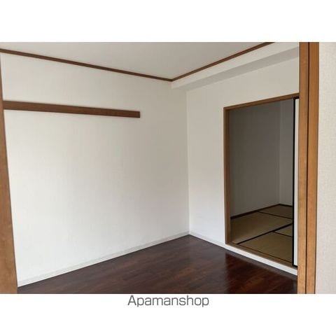 シャイン新西方の内装写真