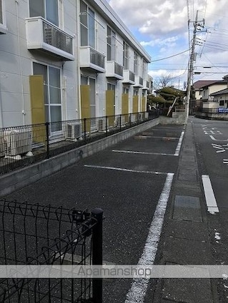 レオパレスことぶき[1K/23.18m2]の駐車場1