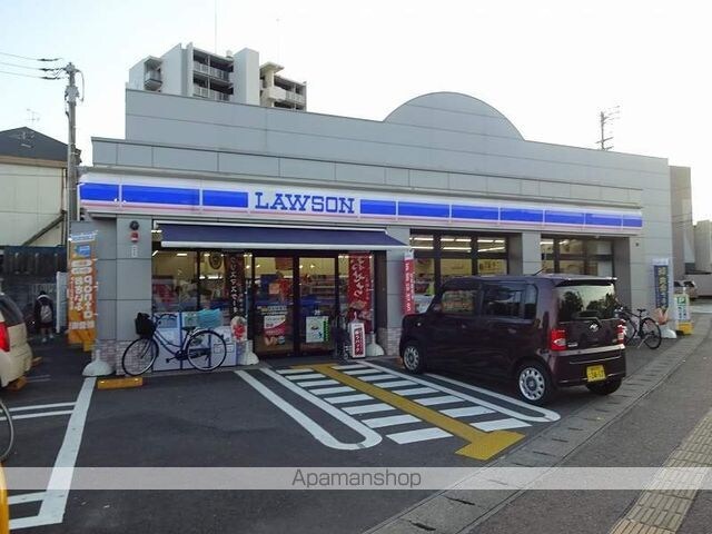 高知県高知市桜馬場[1DK/25m2]の周辺3