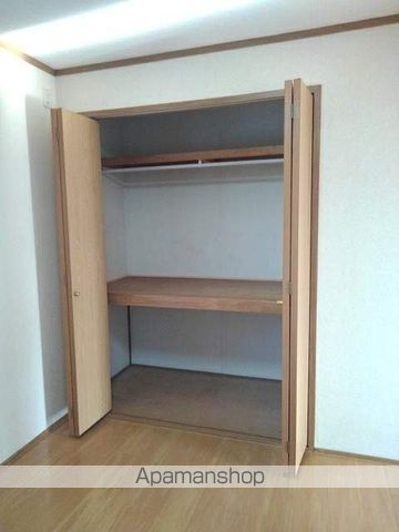 シャンゼリゼ弐番館の内装写真