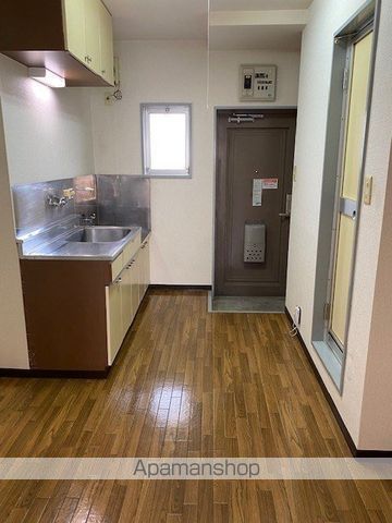 マンションカトレアIの内装写真