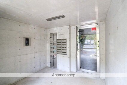 ＭフラッツⅠ[1K/28.6m2]のエントランス1