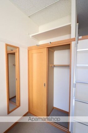 レオパレス箱根ヶ崎新宿坂[1K/19.87m2]の収納