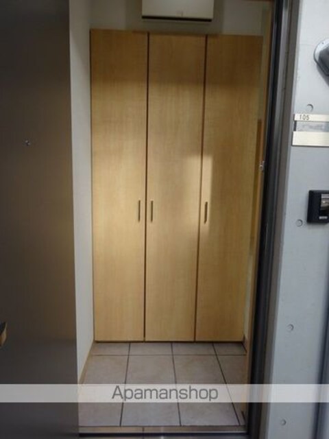 ＫＩＲＩＥ自由が丘[1K/26.44m2]の玄関