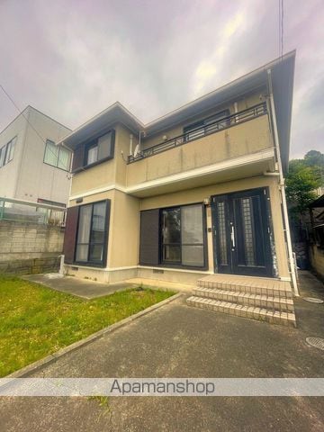 堤町1丁目二階家の外観写真