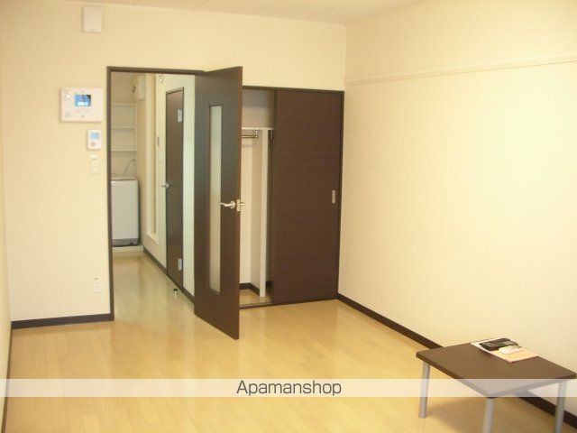 レオネクストオールの内装写真