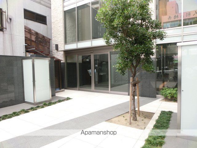 エステムプラザ心斎橋EASTIVブランディアの玄関写真