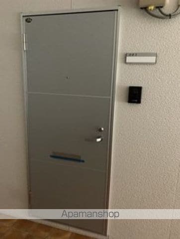 フローリッシュKAMIFURUの玄関写真